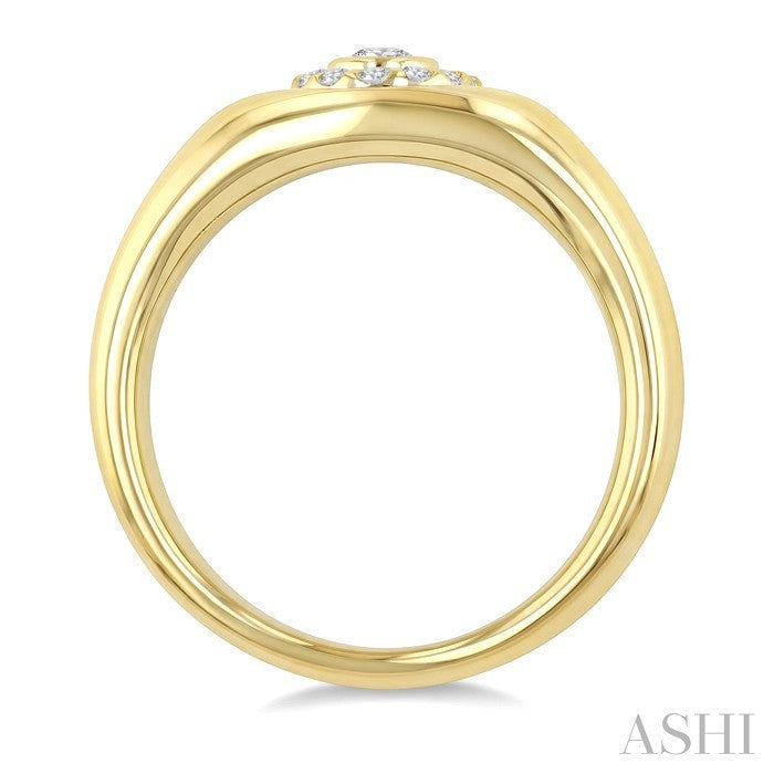 Aeris Gold Oval Shape Diamond Fashion Ring