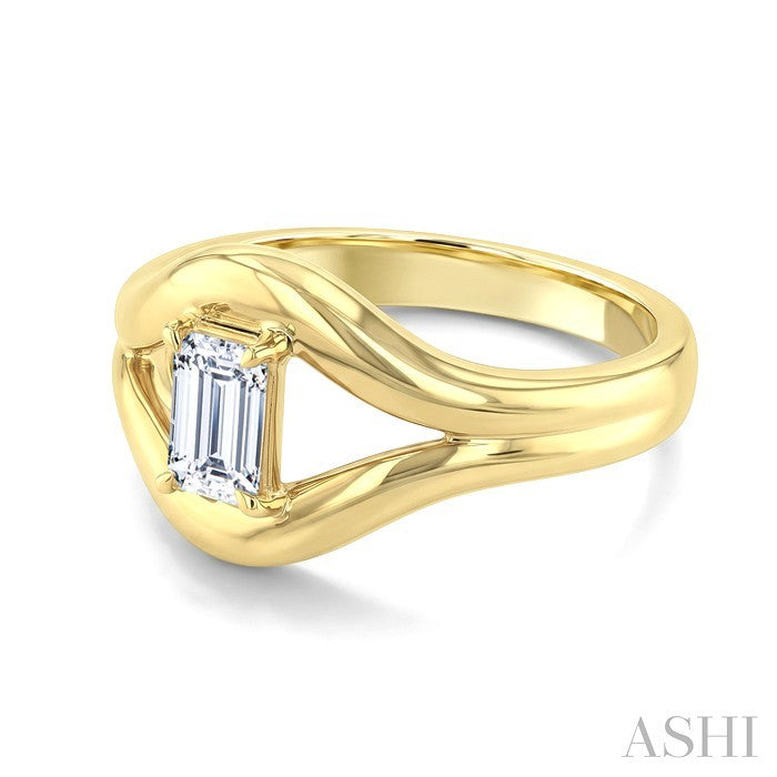 Aeris Gold Emerald Shape Diamond Solitaire Ring