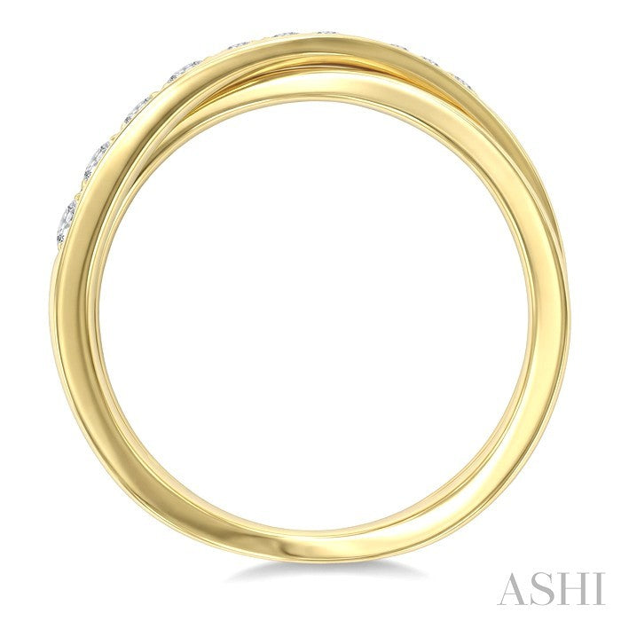 Criss Cross Diamond Fashion Ring