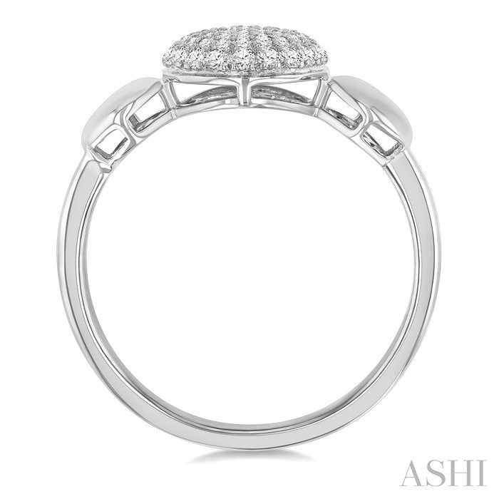 Pave-Set Round Shape Diamond Fashion Ring