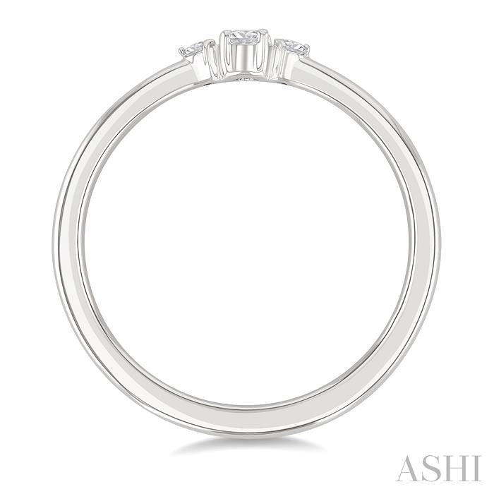 Round Shape 3 Stone Petite Diamond Ring