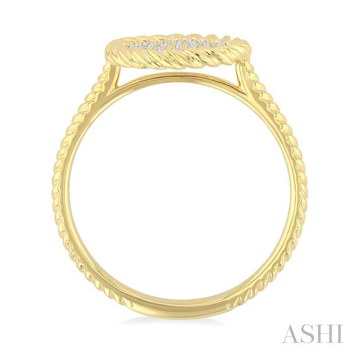 Pave-Set Round Shape Rope Diamond Fashion Ring