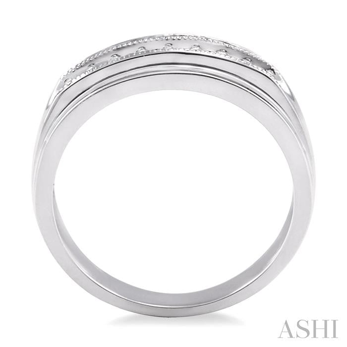 Women's Diamond Ring