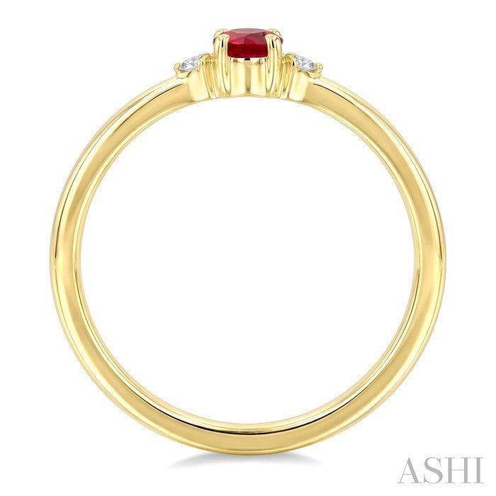 Round Shape Gemstone & Petite Diamond Fashion Ring