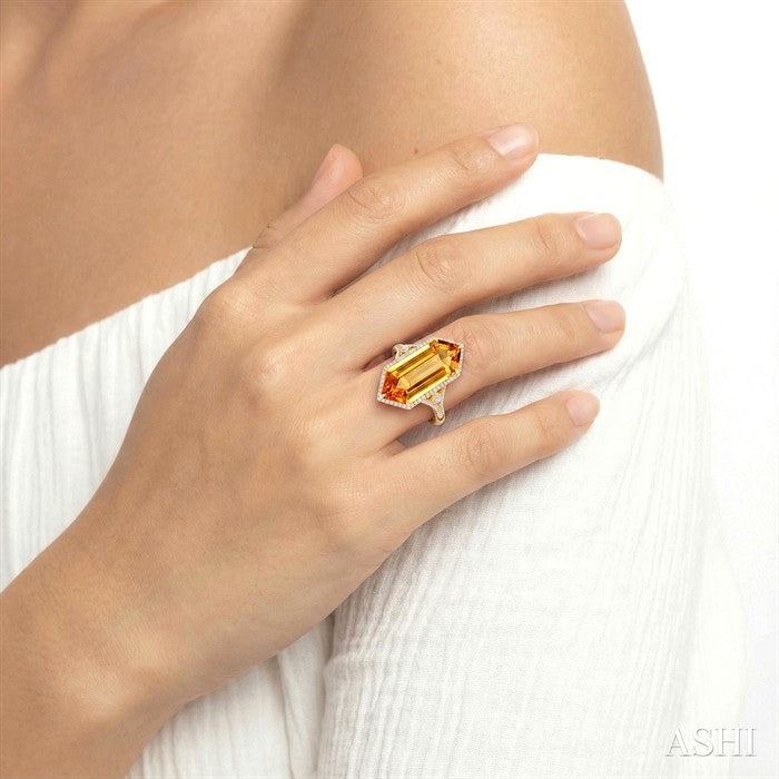 Evoque Gemstone Hexagon Shape & Halo Diamond Ring