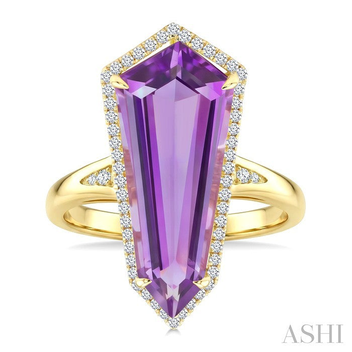 Evoque Gemstone Shield Shape & Halo Diamond Ring