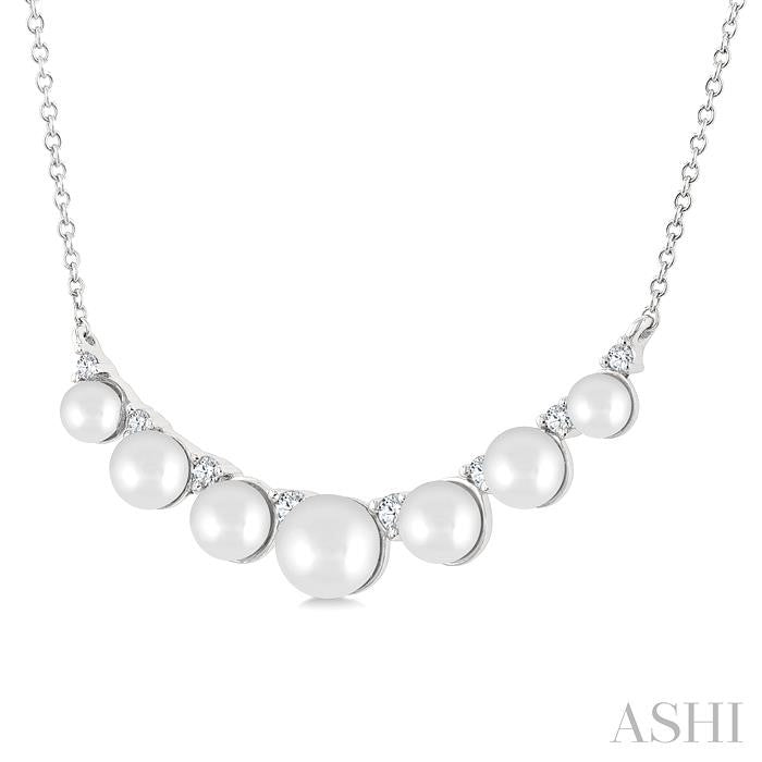 Pearl & Diamond Smile Necklace