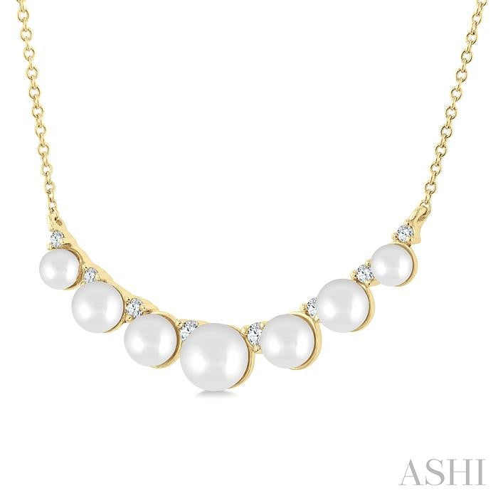 Pearl & Diamond Smile Necklace