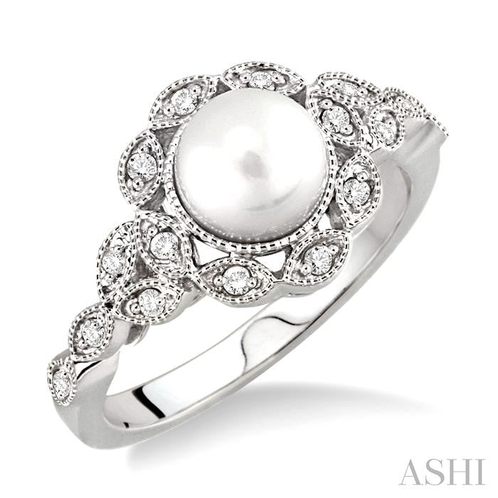 Pearl & Diamond Fashion Ring