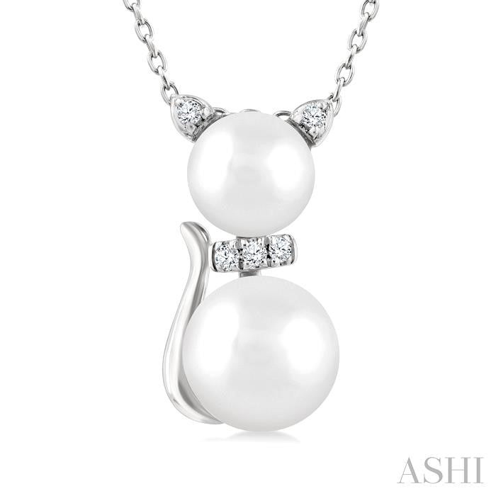 Cat Pearl & Petite Diamond Fashion Pendant