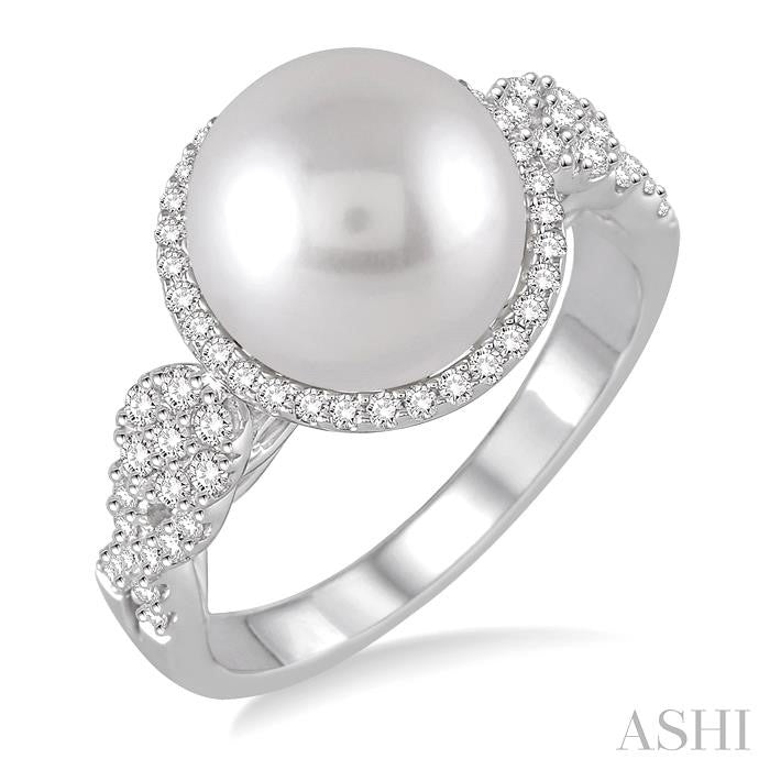 Pearl & Halo Diamond Fashion Ring