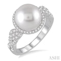 Pearl & Halo Diamond Fashion Ring