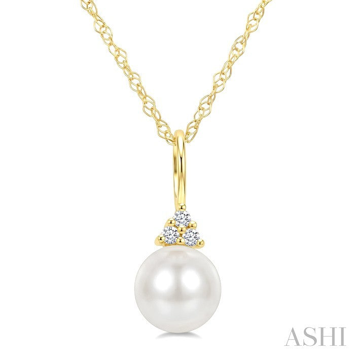 Pearl & Diamond Fashion Pendant