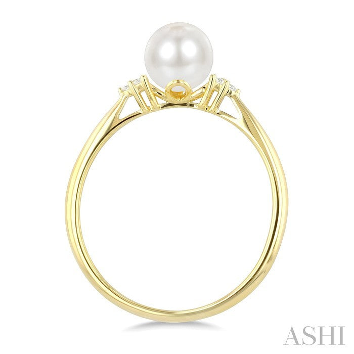 Pearl & Diamond Fashion Ring