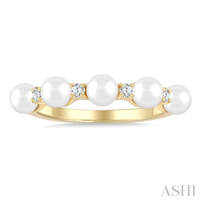 Pearl & Diamond Fashion Ring