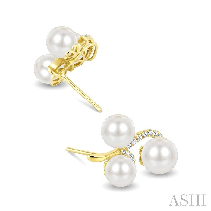 3 Stone Pearl & Diamond Fashion Earrings