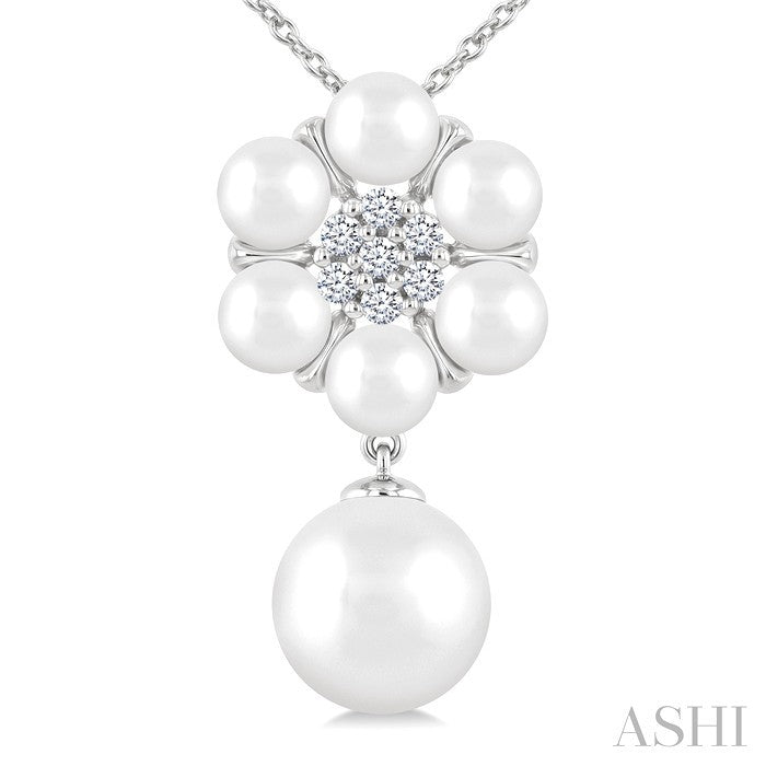 Floral Pearl & Diamond Fashion Pendant