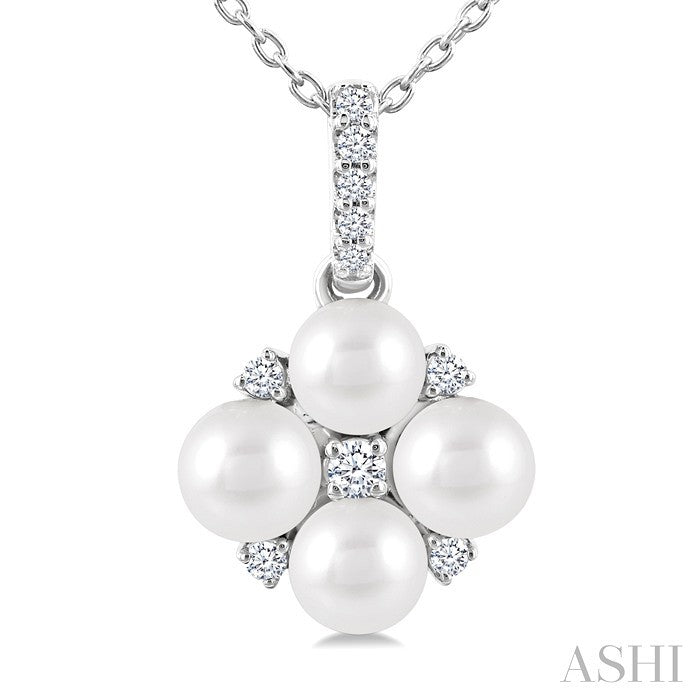 Pearl & Diamond Fashion Pendant