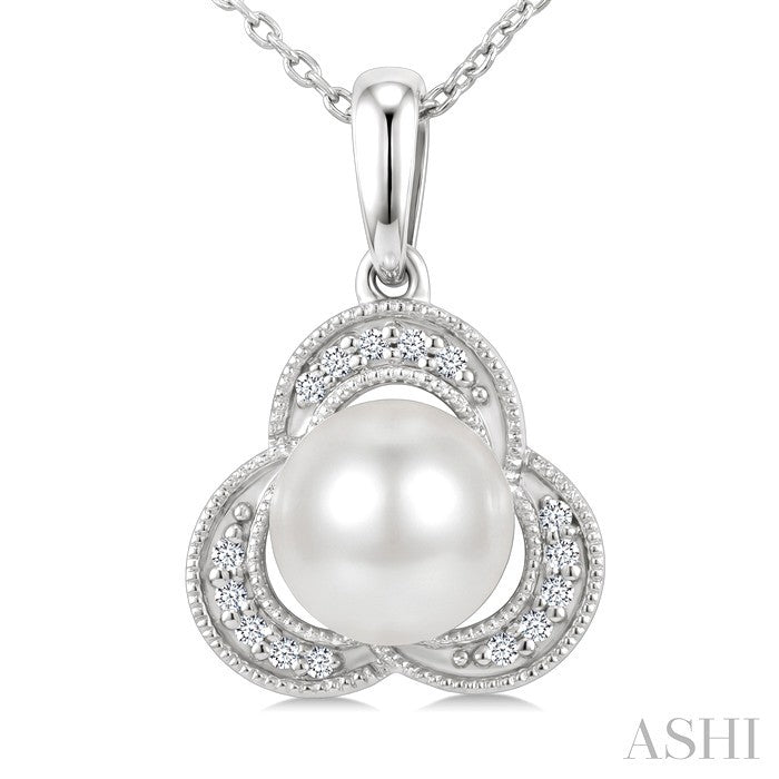 Pearl & Diamond Fashion Pendant