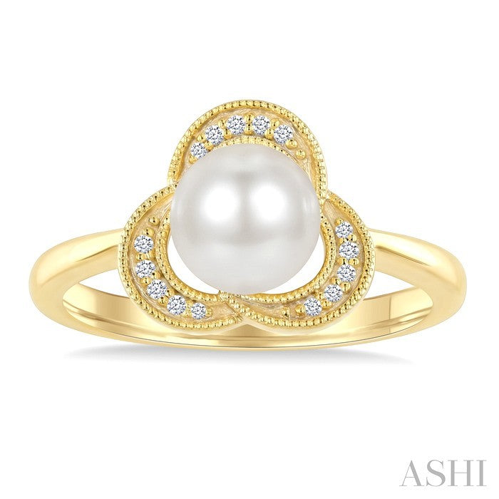 Pearl & Diamond Fashion Ring