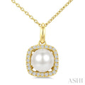 Pearl & Petite Halo Diamond Fashion Pendant