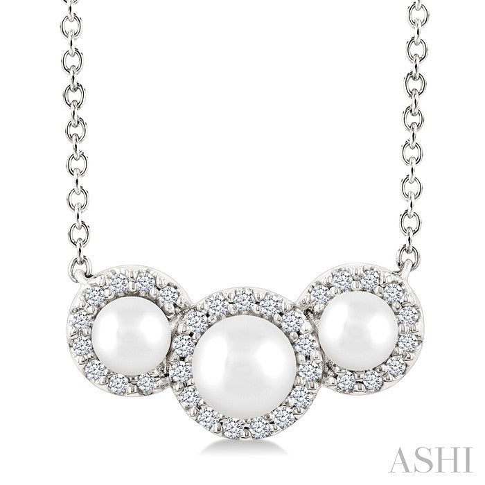 Round Shape Past Present & Future Pearl & Halo Diamond Pendant