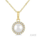 Pearl & Halo Diamond Pendant