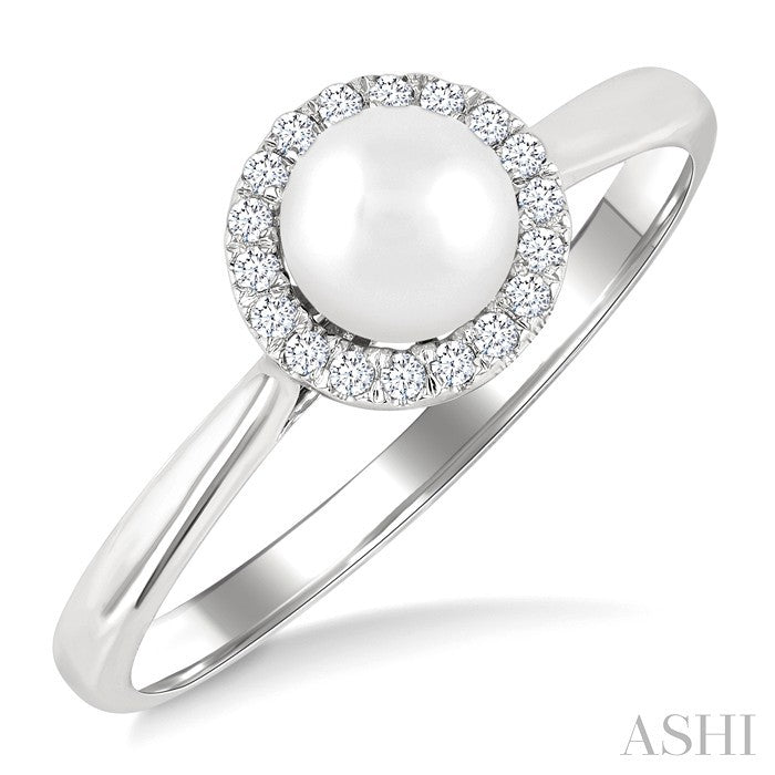 Pearl & Halo Diamond Ring