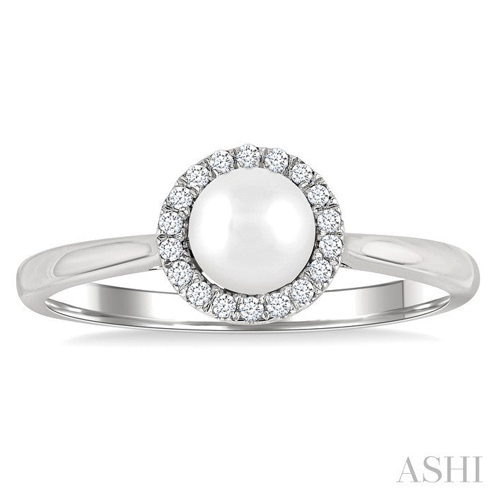 Pearl & Halo Diamond Ring