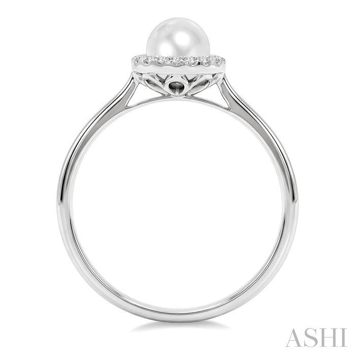 Pearl & Halo Diamond Ring