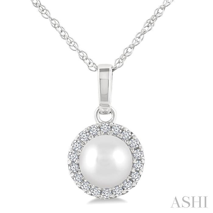 Pearl & Halo Diamond Pendant