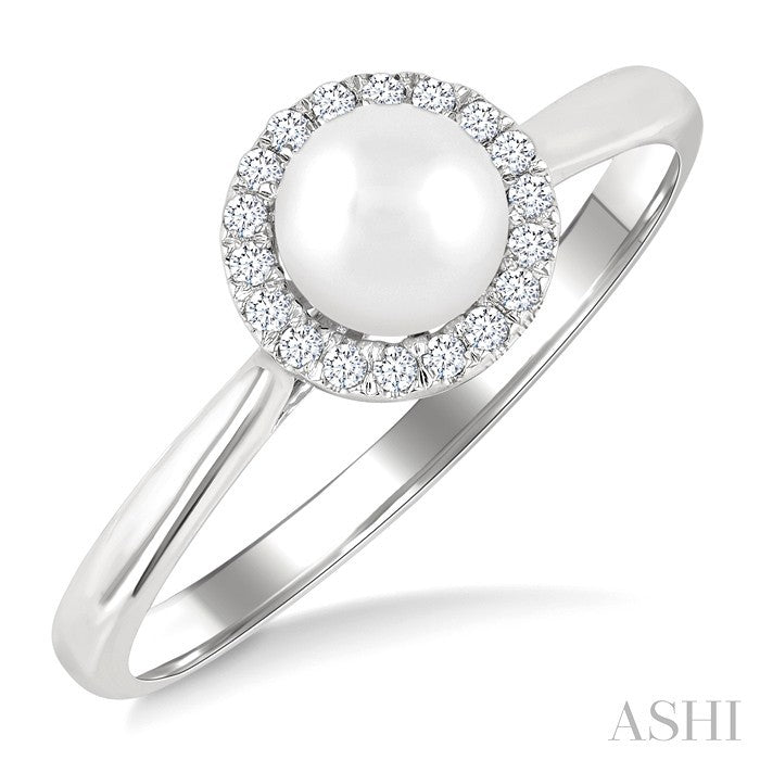 Pearl & Halo Diamond Ring