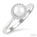 Pearl & Halo Diamond Ring