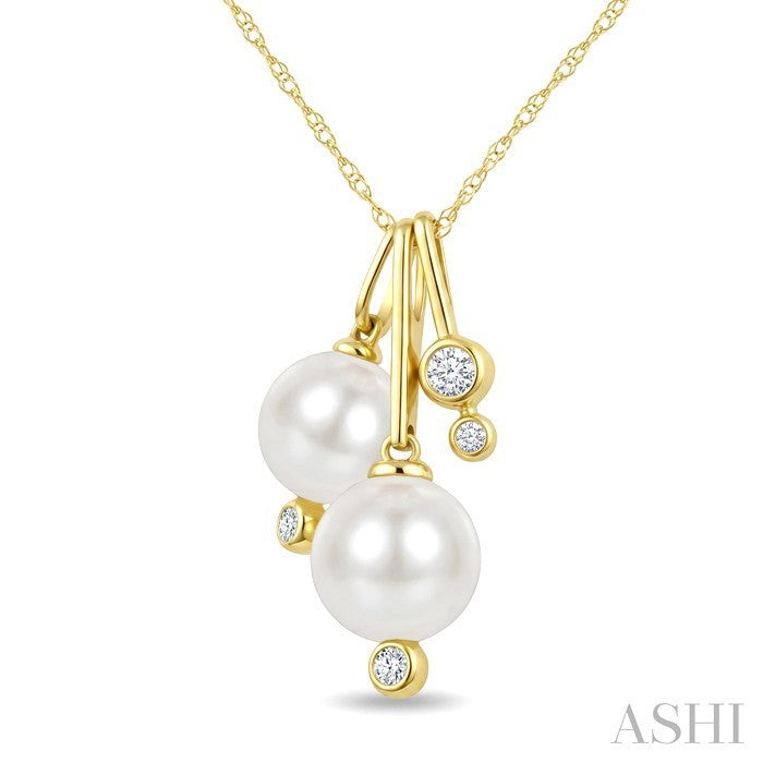 Pearl & Diamond Fashion Pendant