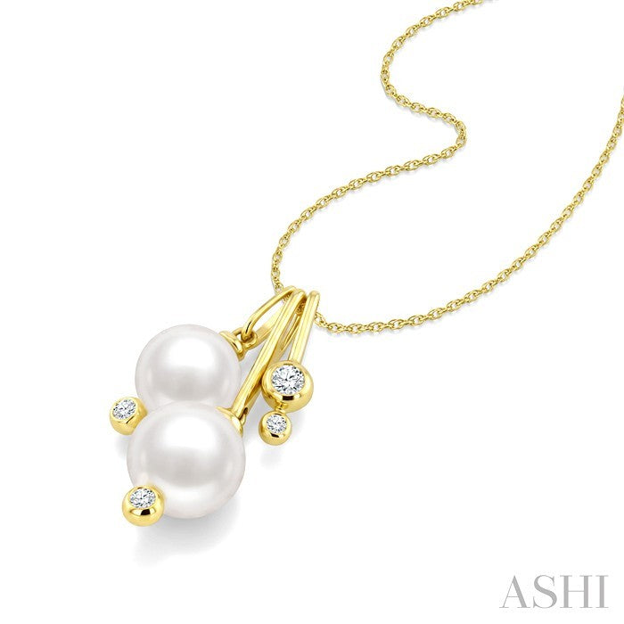 Pearl & Diamond Fashion Pendant