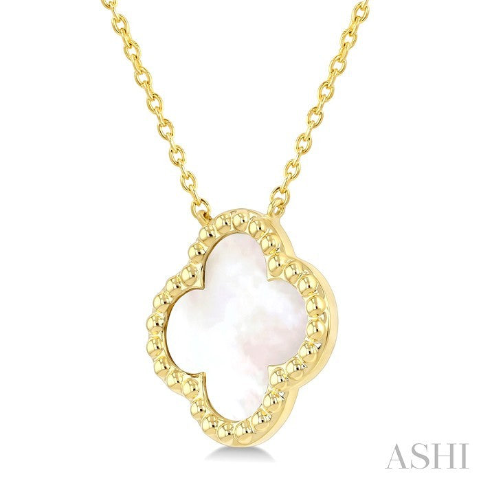 Bead Clover Mother Of Pearl Pendant