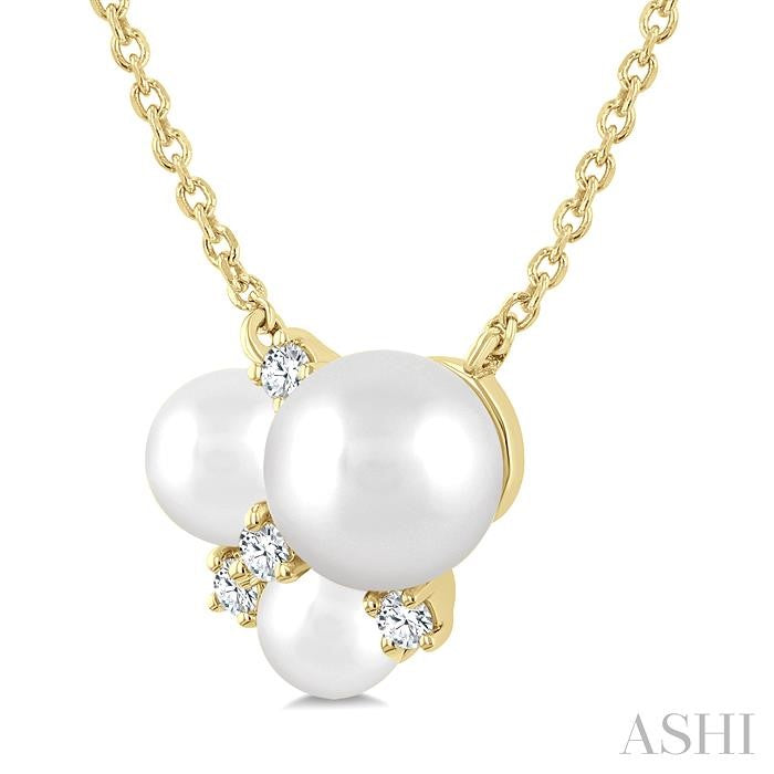 Pearl & Diamond Fashion Pendant