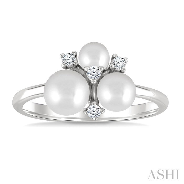 Pearl & Diamond Fashion Ring