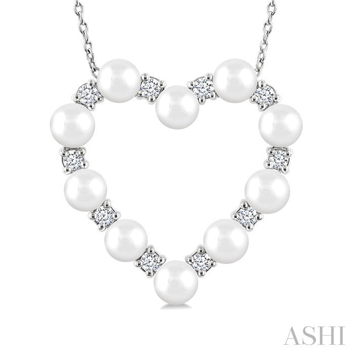 Heart Shape Pearl & Diamond Pendant