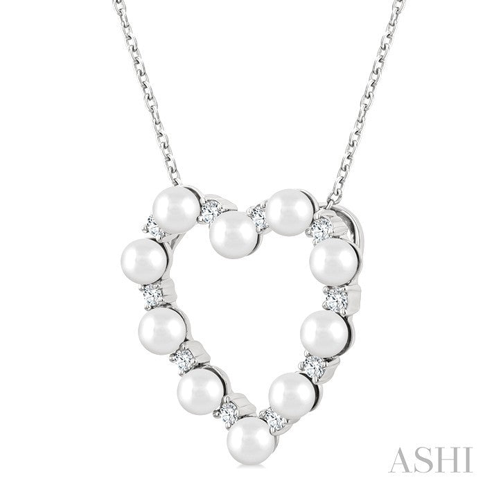 Heart Shape Pearl & Diamond Pendant