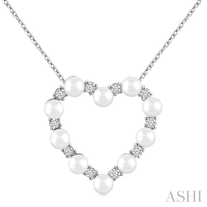 Heart Shape Pearl & Diamond Pendant