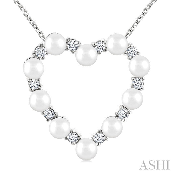 Heart Shape Pearl & Diamond Pendant