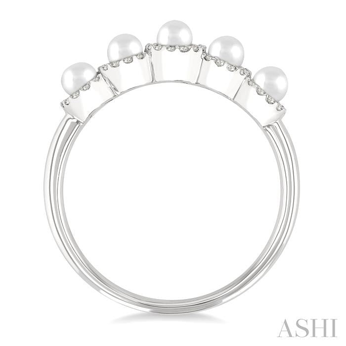 Pearl & Halo Diamond Ring