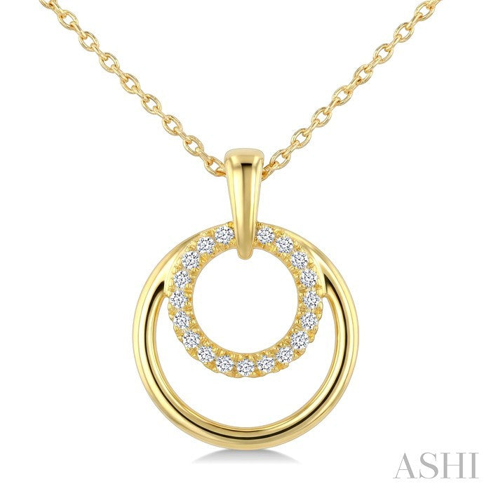 Round Shape Petite Diamond Fashion Pendant