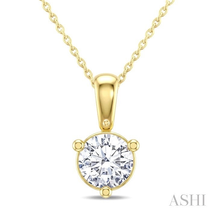 Round Shape Martini Diamond Solitaire Pendant