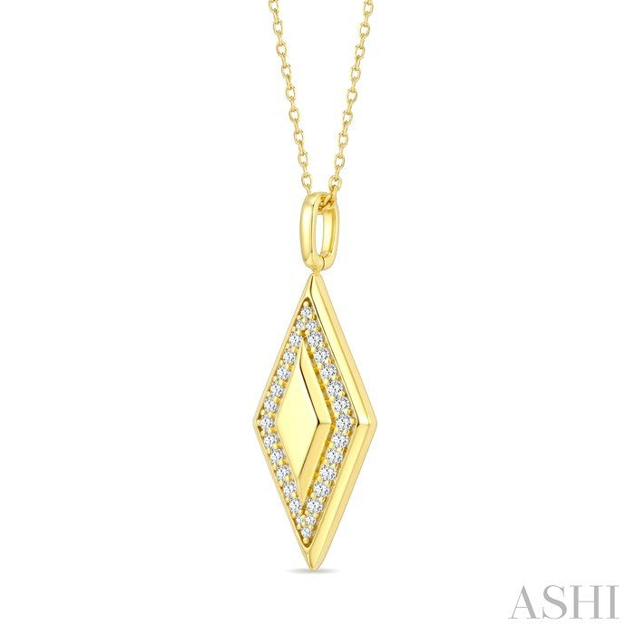 Rhombus Shape Diamond Fashion Pendant