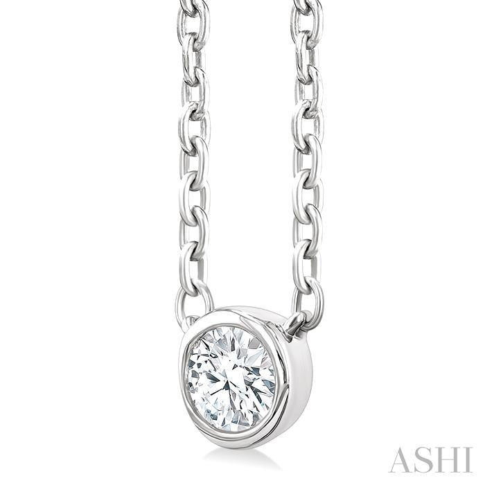 Round Shape Bezel Set Petite Diamond Fashion Pendant
