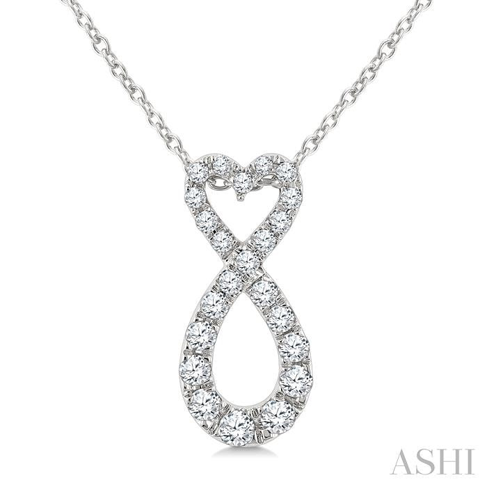 Heart Shape Infinity Diamond Fashion Pendant