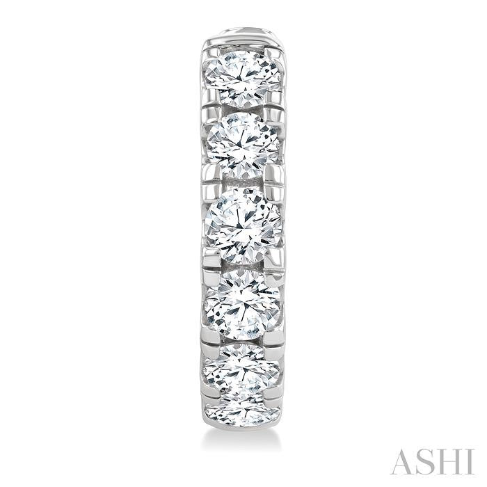 Round Shape Diamond Hoop Earrings