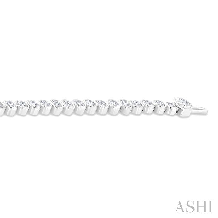 Oval Shape North-South Bezel Set Diamond Tennis Bracelet